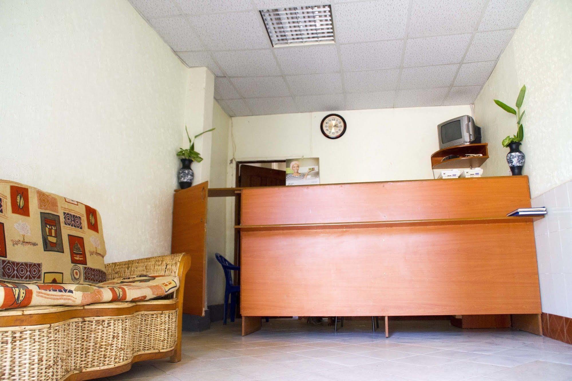 Keba Inn Lyamutundwe Exterior foto